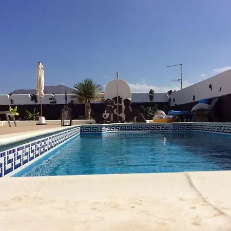 빌라 Playa Blanca Sleeps 6 Pool Wifi *